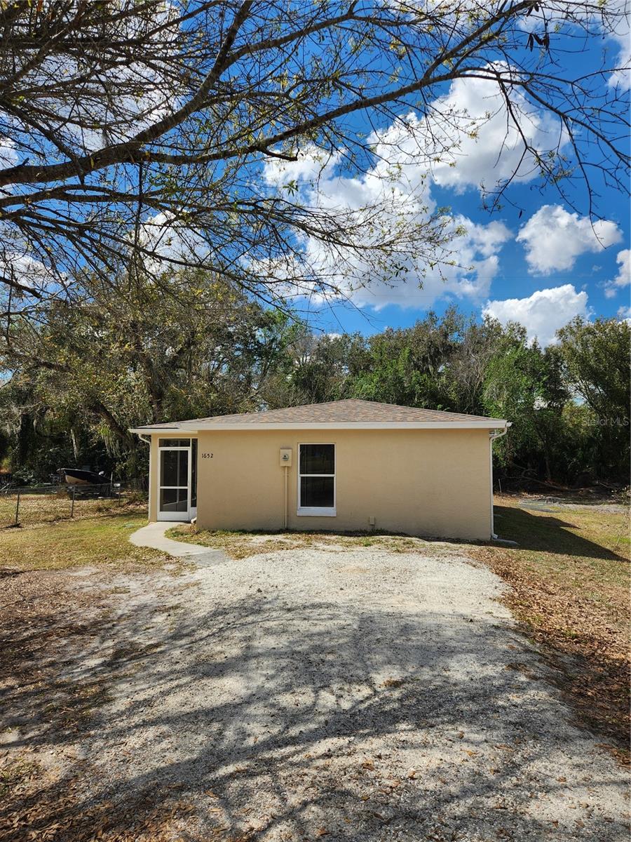 1652 Sw Harlem Cir Property Photo 1