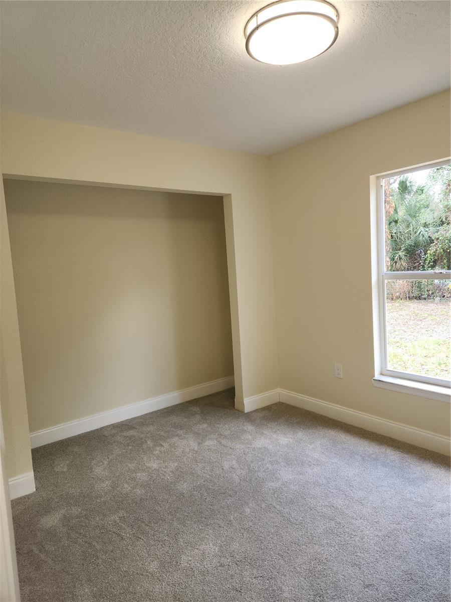 1652 Sw Harlem Cir Property Photo 9