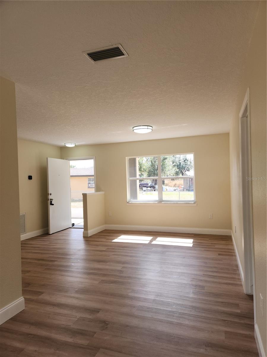 1652 Sw Harlem Cir Property Photo 13