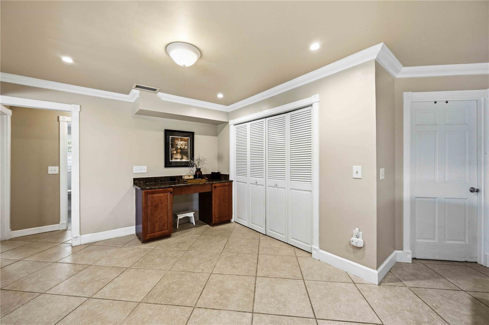 3953 Prairie Dunes Dr Property Photo 20
