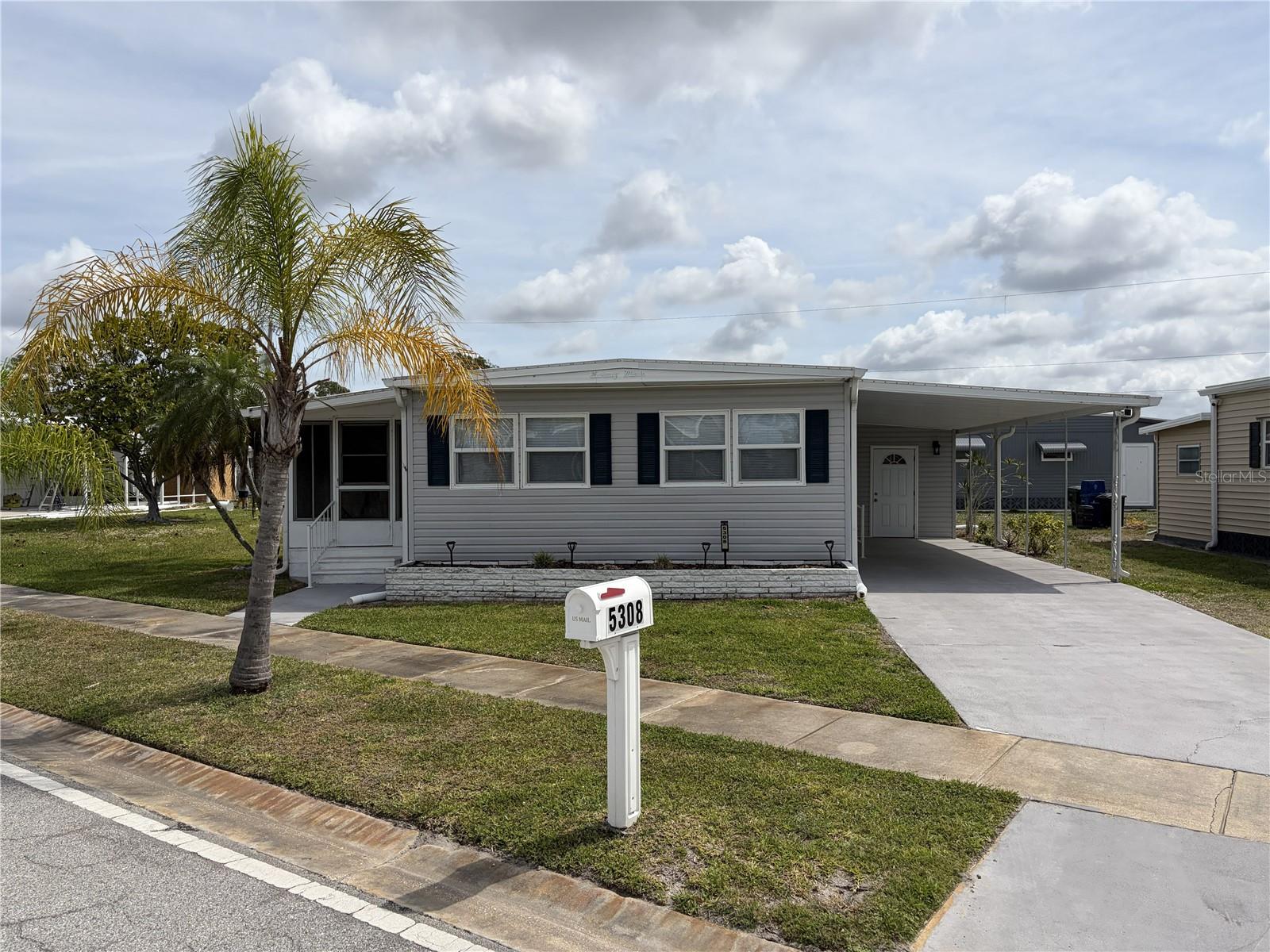 5308 Tri Par Dr Property Photo 3