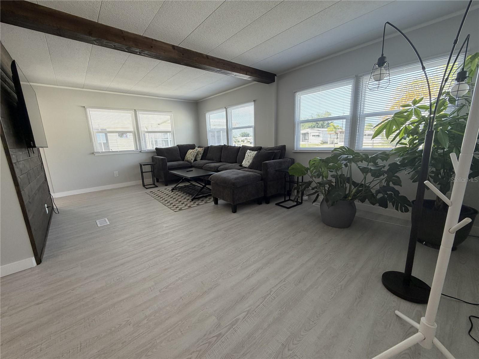 5308 Tri Par Dr Property Photo 13