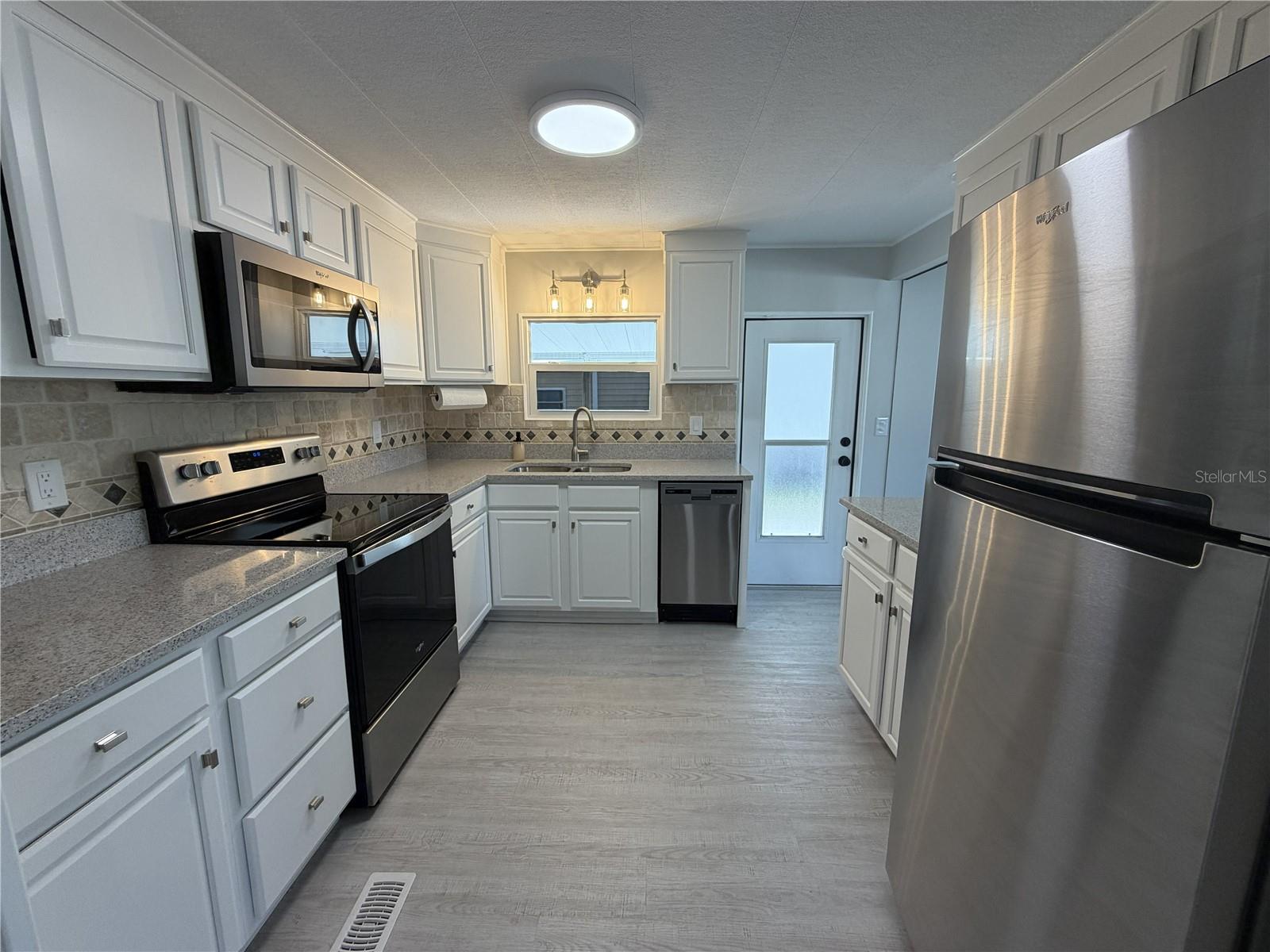 5308 Tri Par Dr Property Photo 17