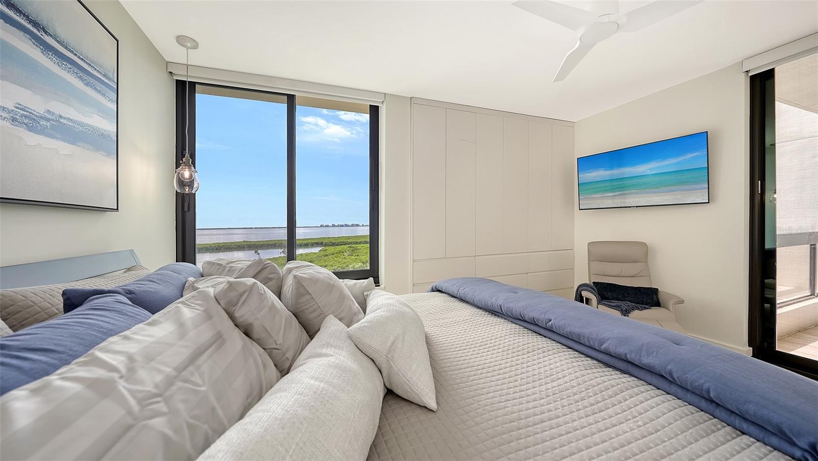 1932 Harbourside Dr #244 Property Photo 21