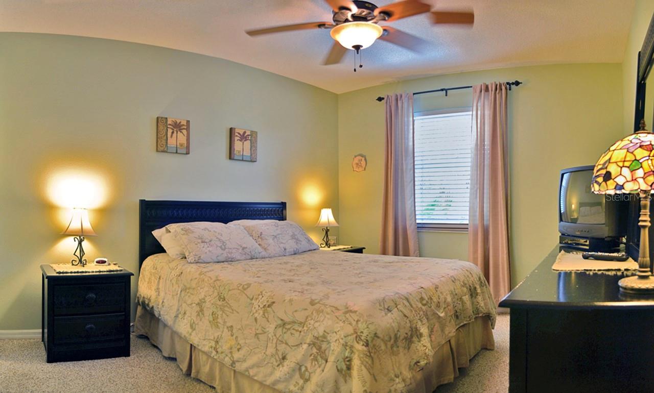 5157 Sandy Beach Ave Property Photo 5