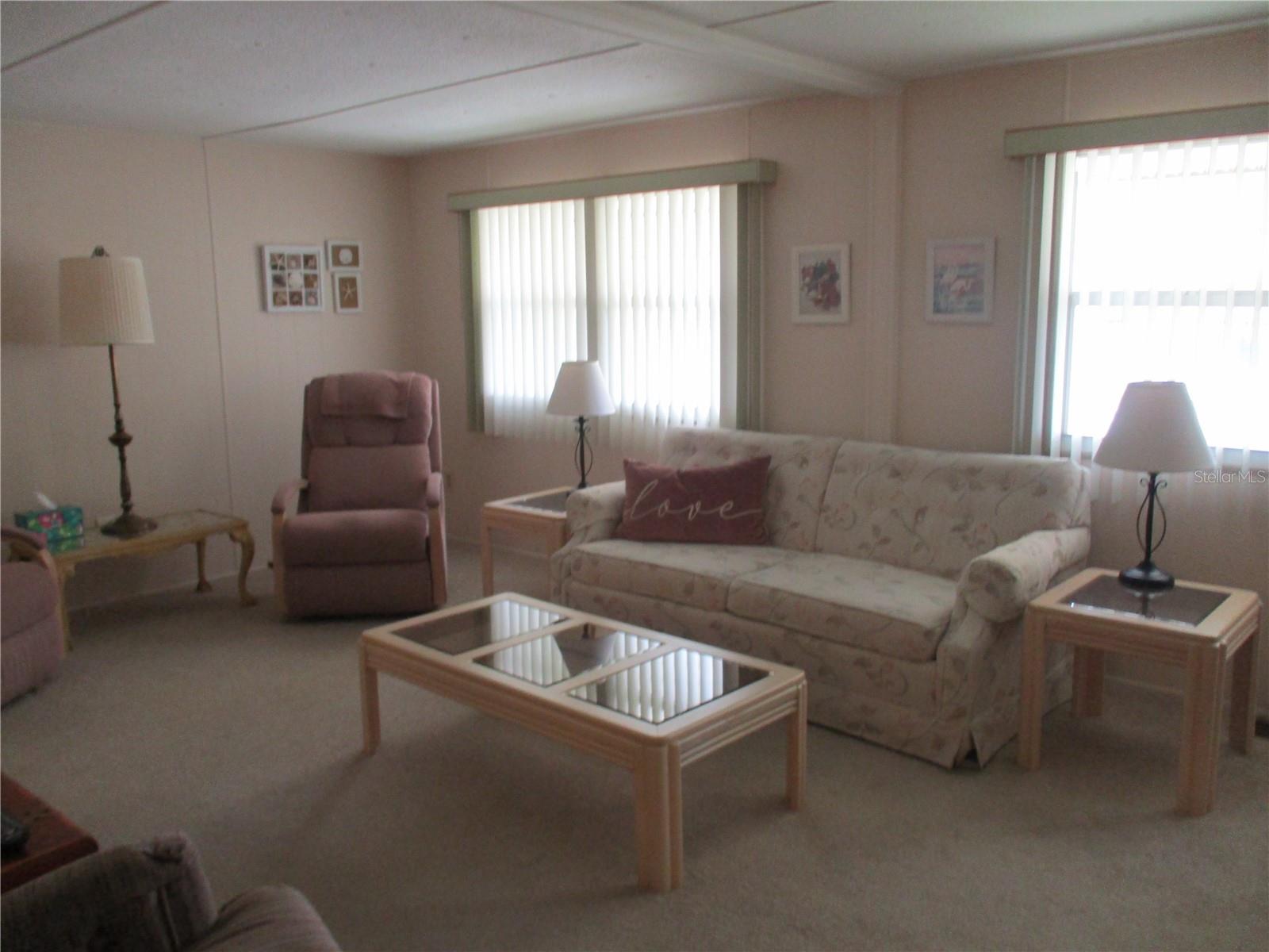 5009 8th B St E Property Photo 9