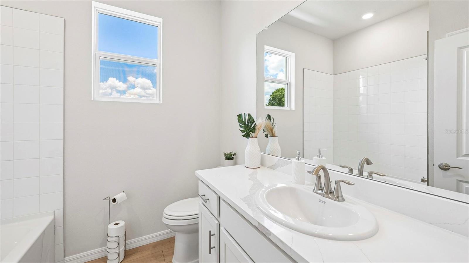 15732 8th Pl E Property Photo 23