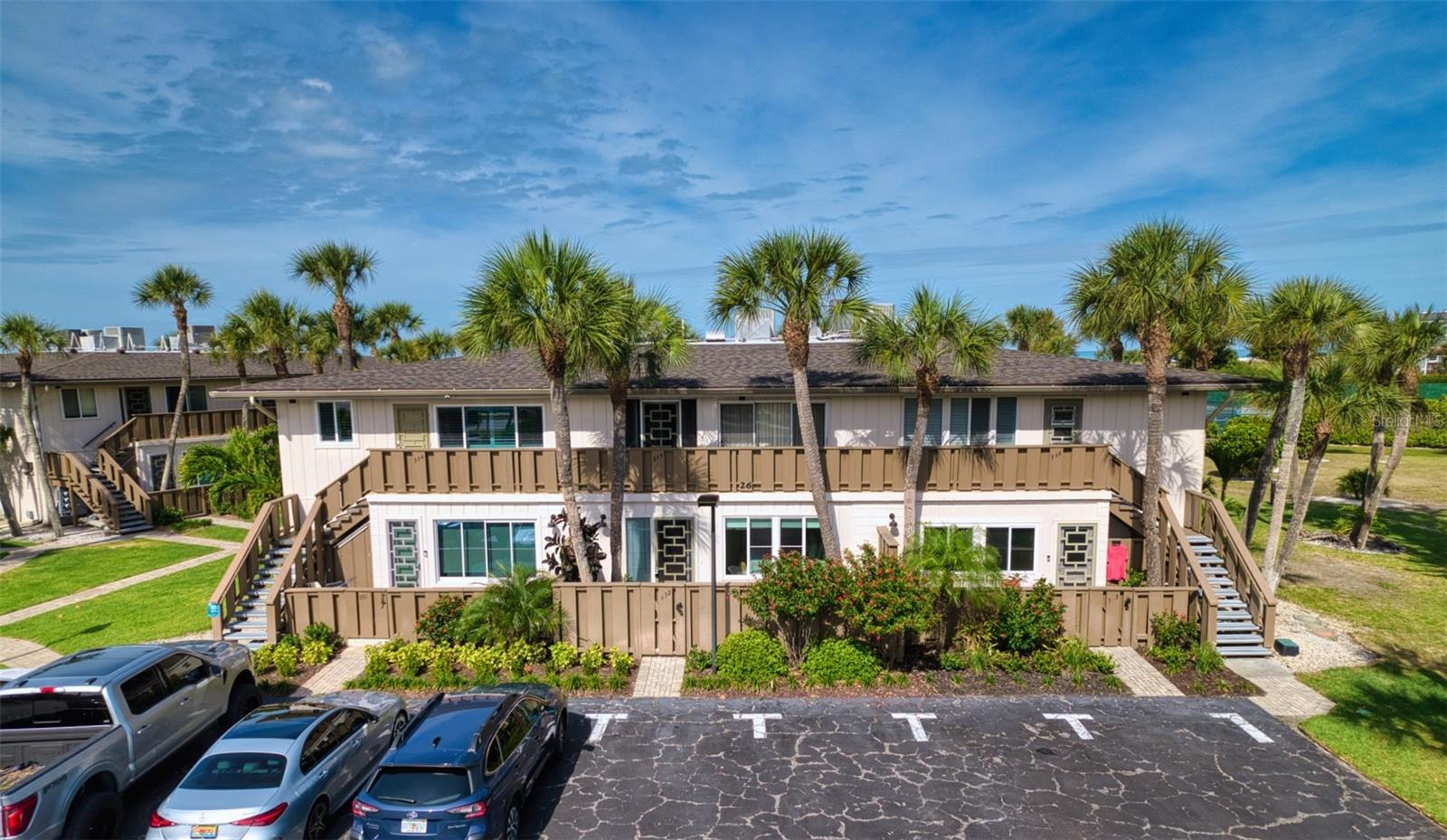 6701 Gulf Of Mexico Dr #332 Property Photo 5