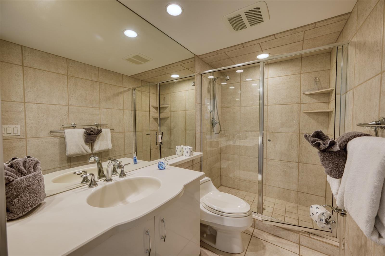 6701 Gulf Of Mexico Dr #332 Property Photo 20