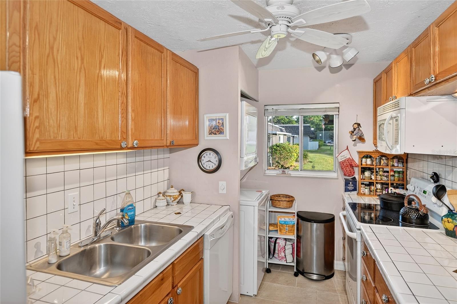 4160 Fruitville Rd #11 Property Photo 13
