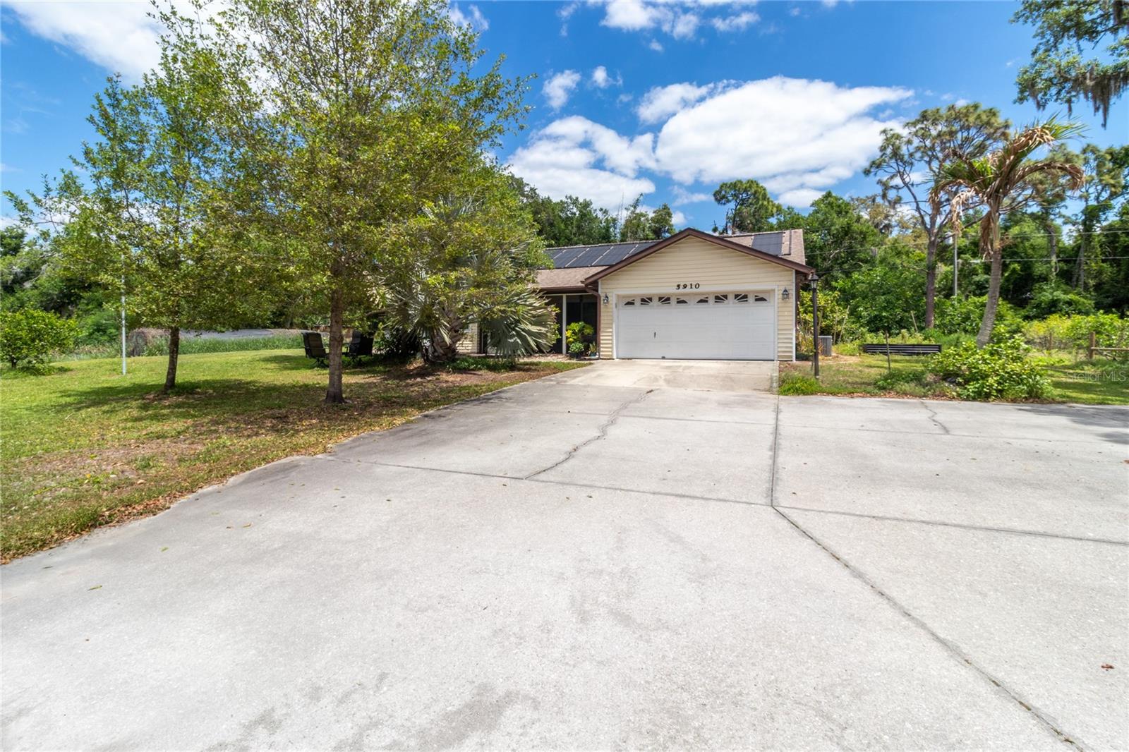5910 Bella Rd Property Photo 3