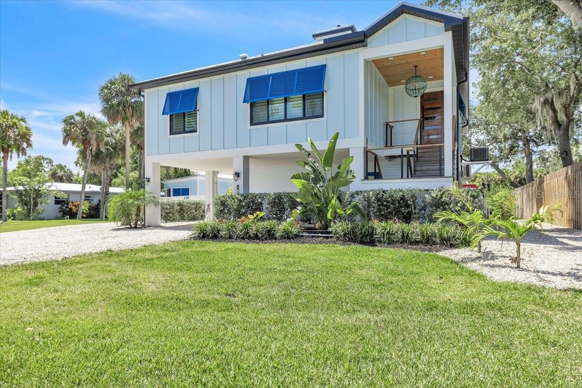 9470 COLONY DR Property Photo 1