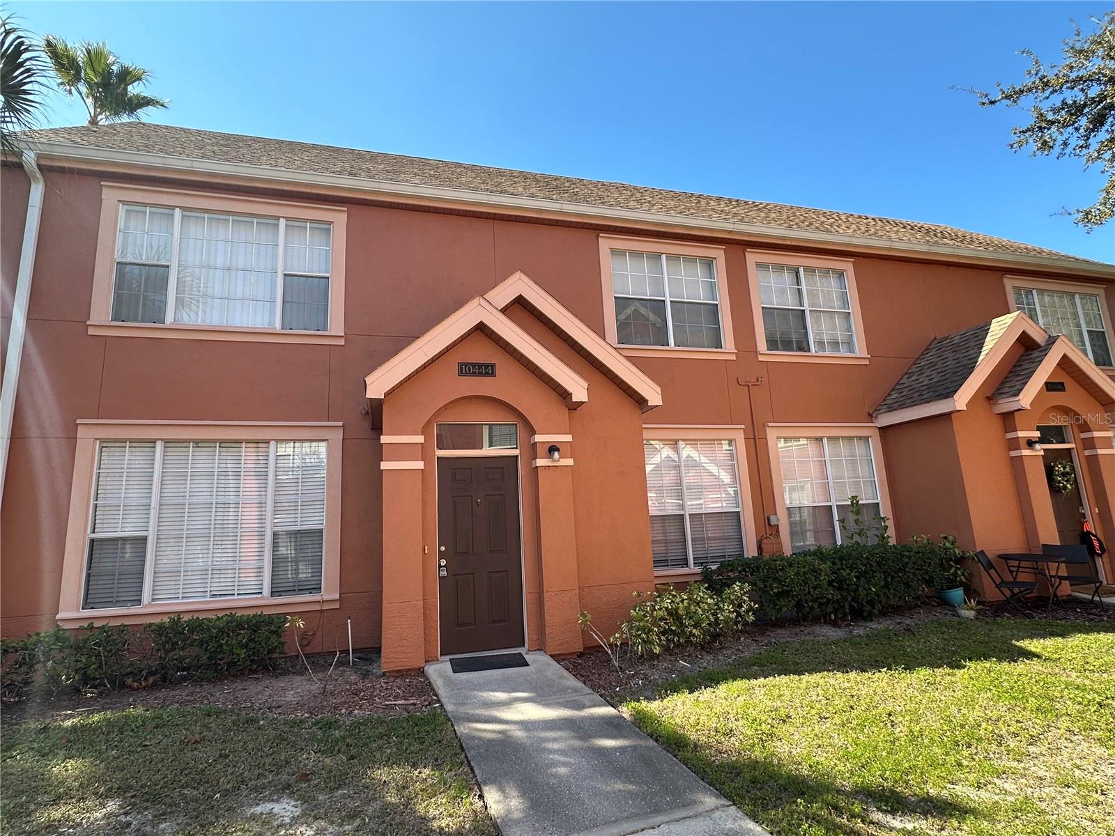 A4689238 Property Photo 1