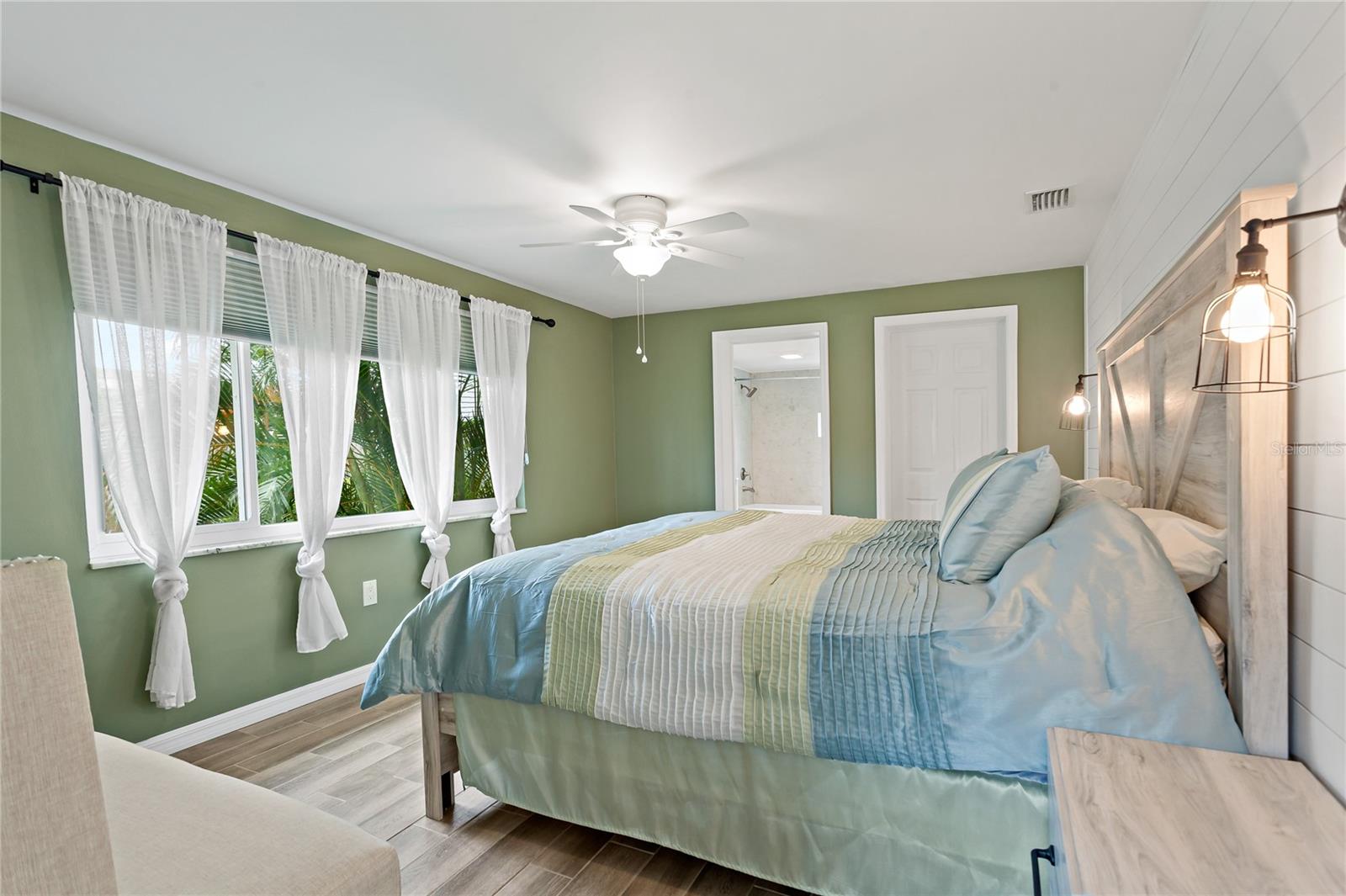 1675 Blakemore Ln Property Photo 18