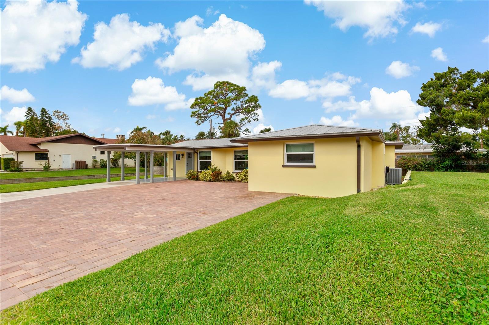 1675 Blakemore Ln Property Photo 35