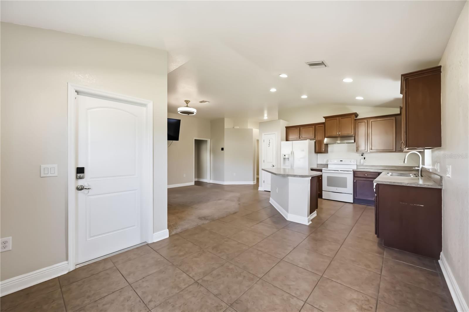 9984 Spring Gulch Ln Property Photo 12
