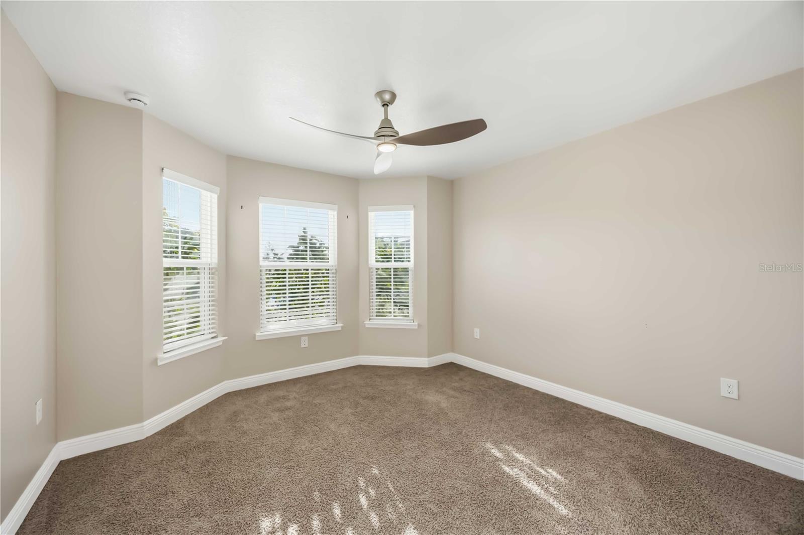 9984 Spring Gulch Ln Property Photo 14