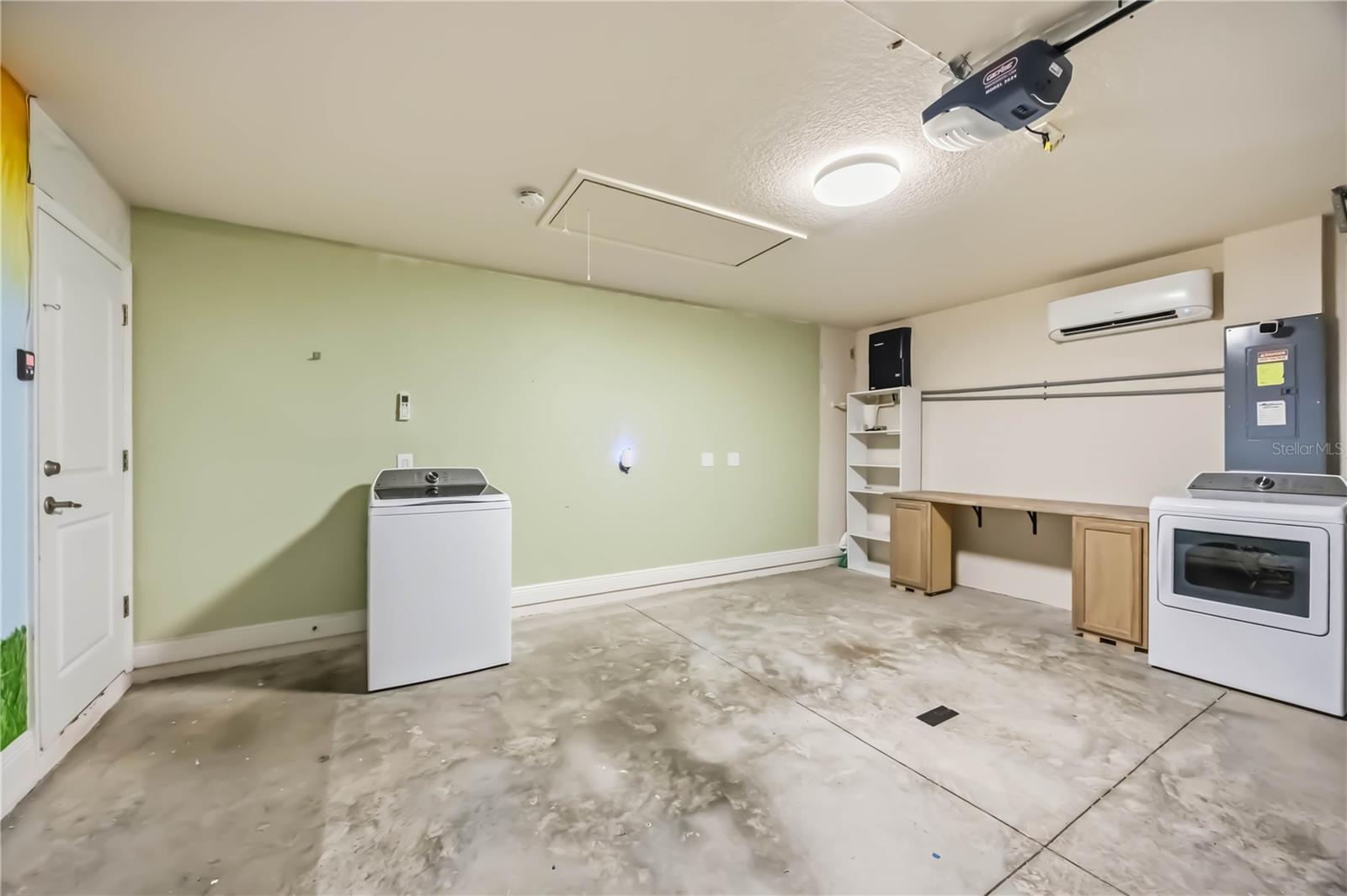 9984 Spring Gulch Ln Property Photo 28