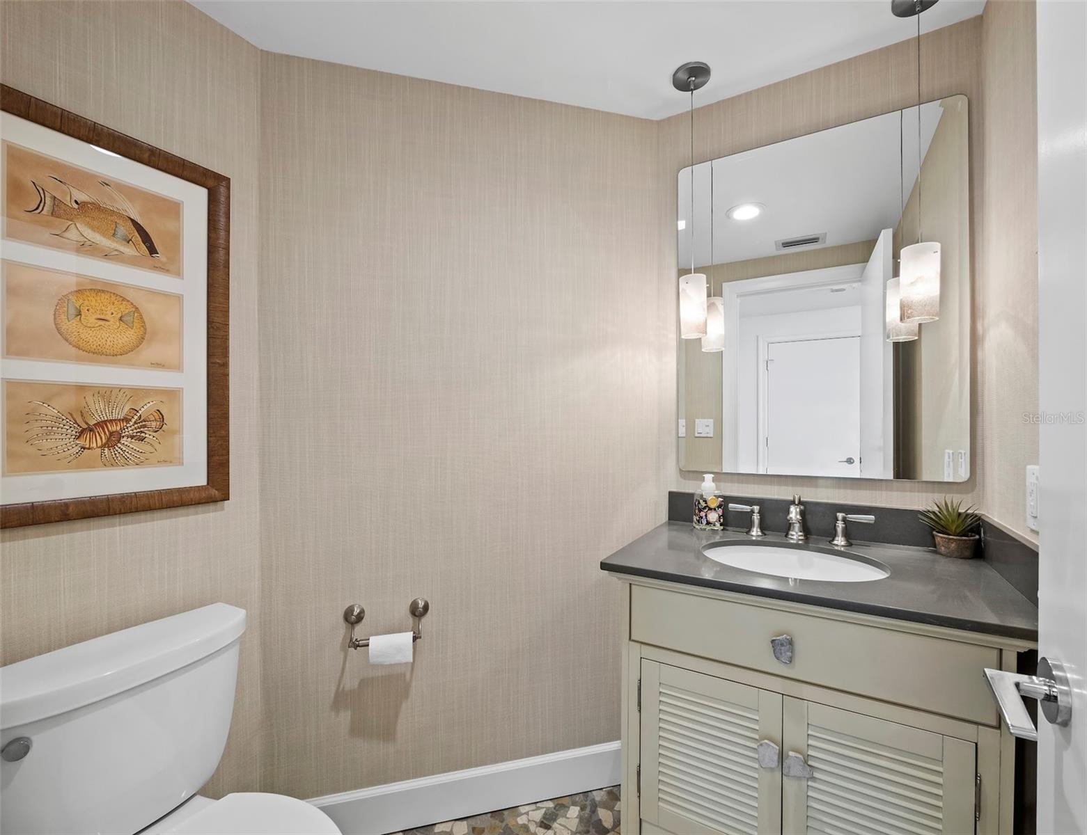 535 Sanctuary Dr #a603 Property Photo 34
