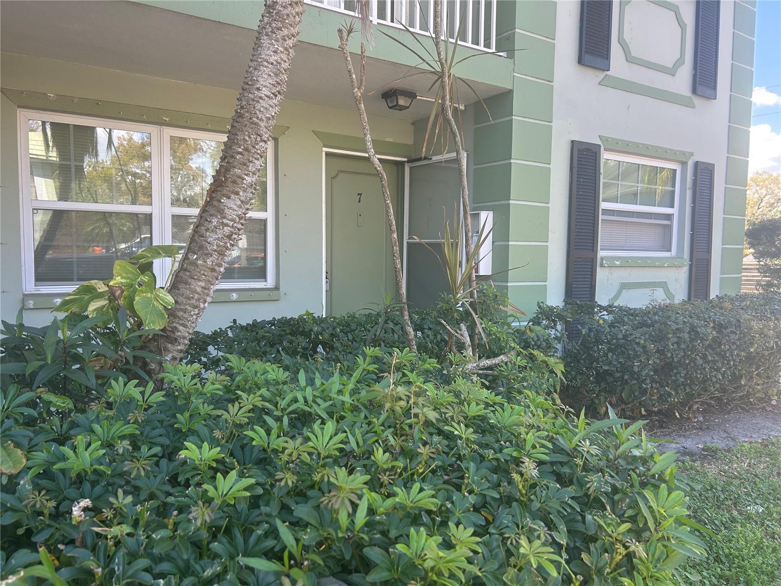 1433 S Belcher Rd #b7 Property Photo 21