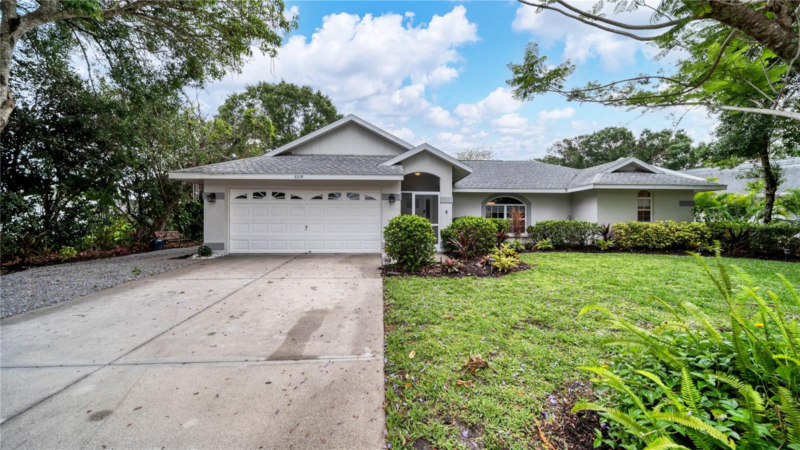 5219 Inverness Dr Property Photo 30