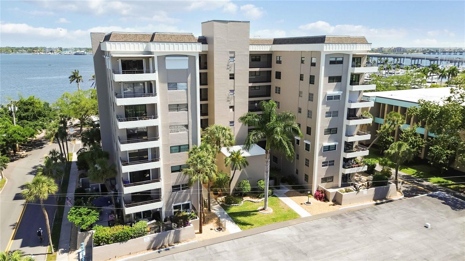1400 Barcarrota Blvd #201 Property Photo 44