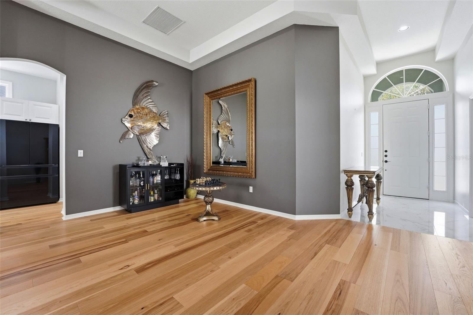 132 Tall Trees Ct Property Photo 4