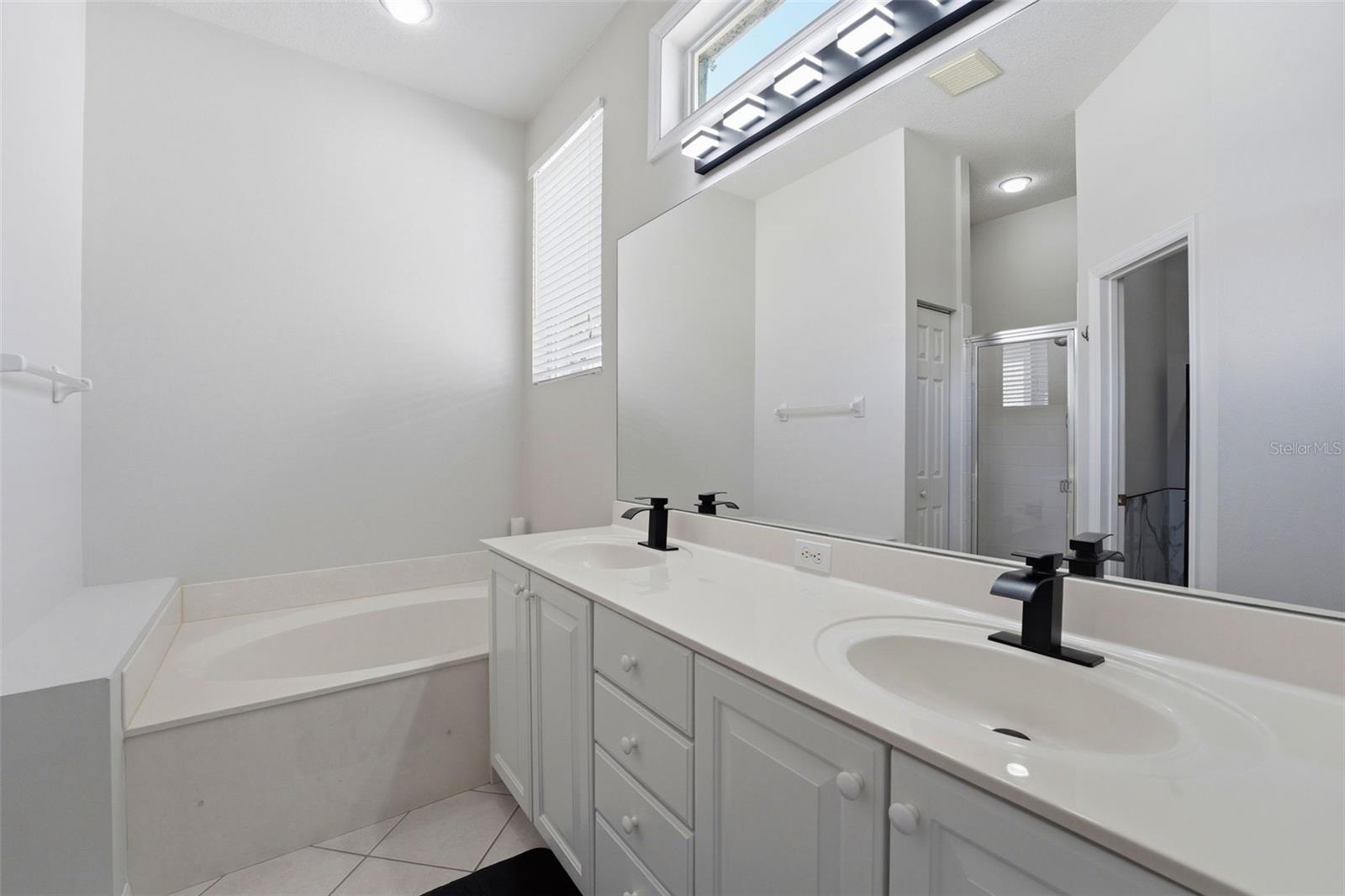 132 Tall Trees Ct Property Photo 21