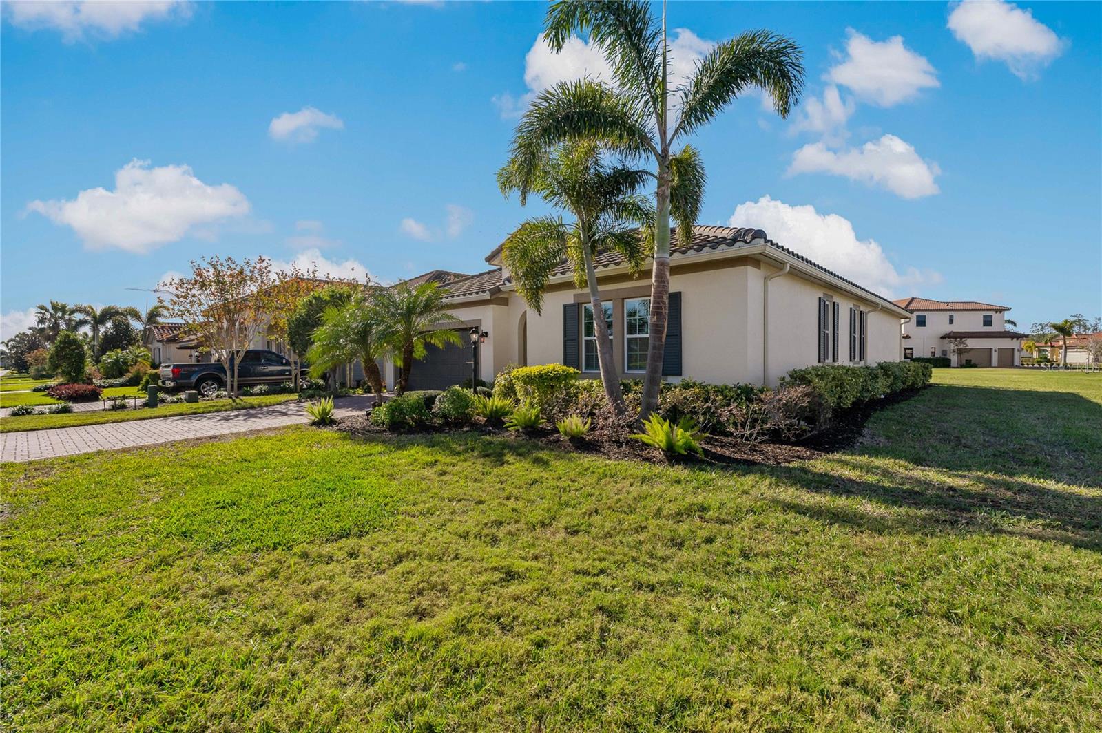 4604 Tobermory Way Property Photo 3