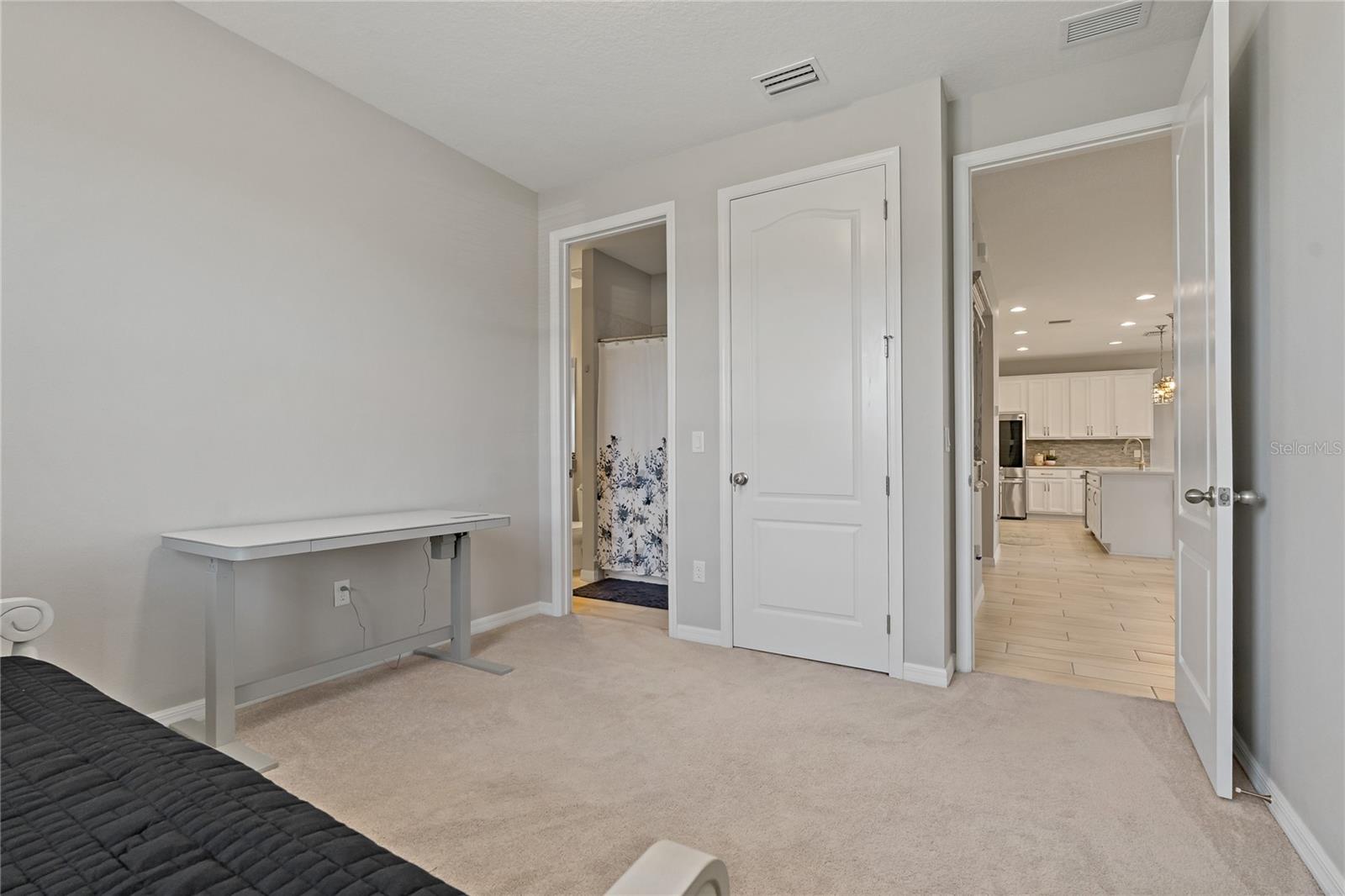 4604 Tobermory Way Property Photo 33