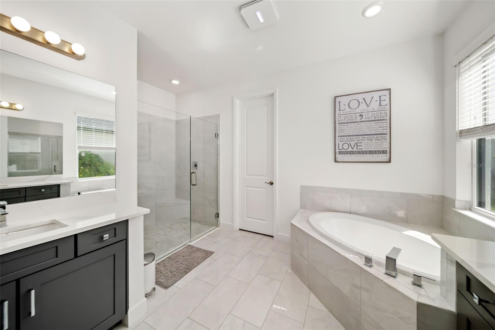 4520 Pond Brook Ct Property Photo 29