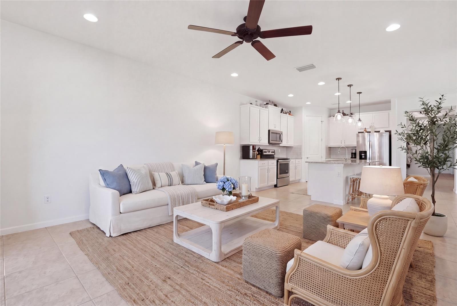 11929 Tapestry Ln Property Photo 12
