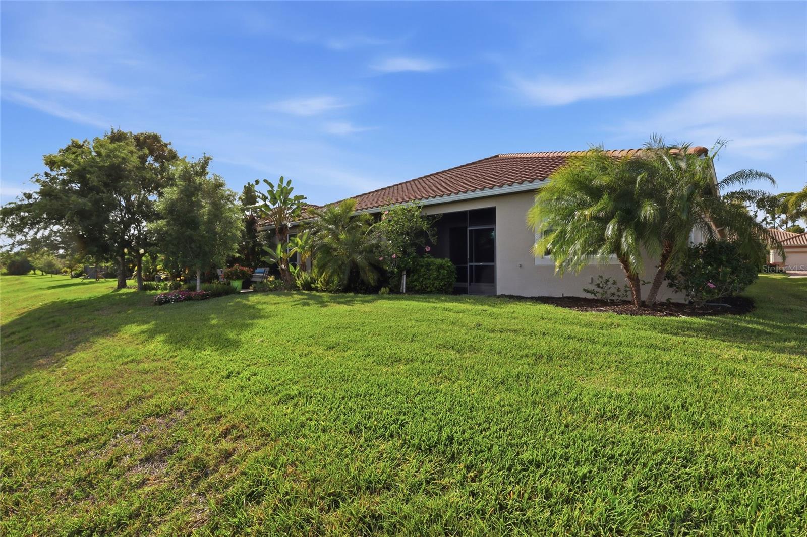 11929 Tapestry Ln Property Photo 24