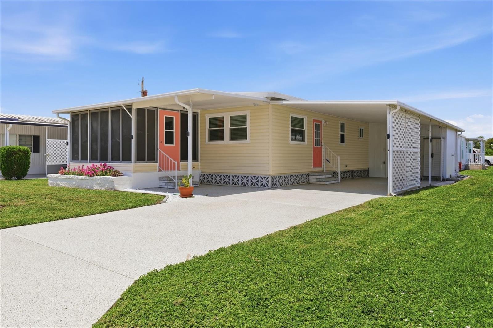 1205 45th Avenue Dr E Property Photo 1