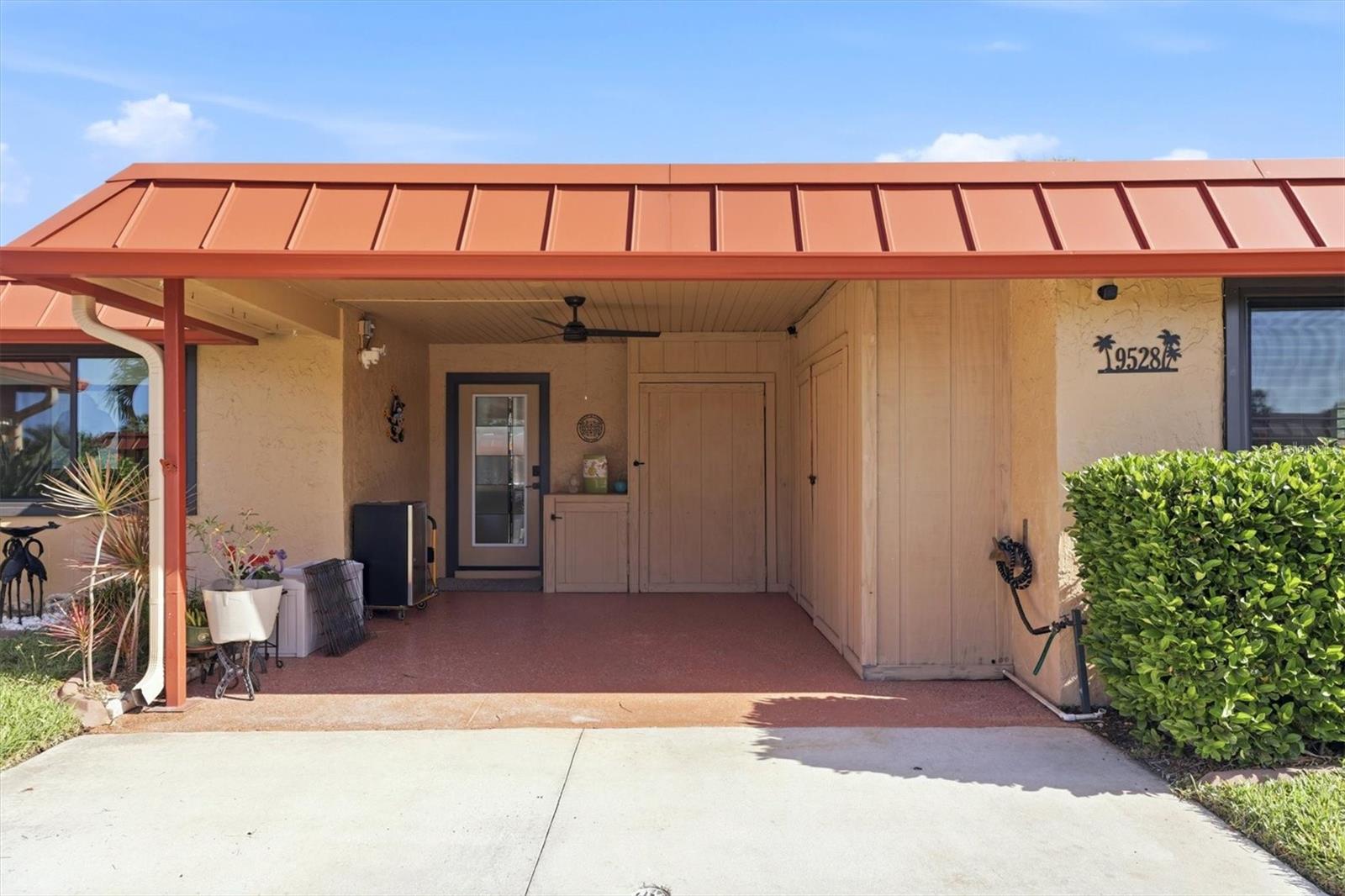 9528 Antiqua Cv #9528 Property Photo 13