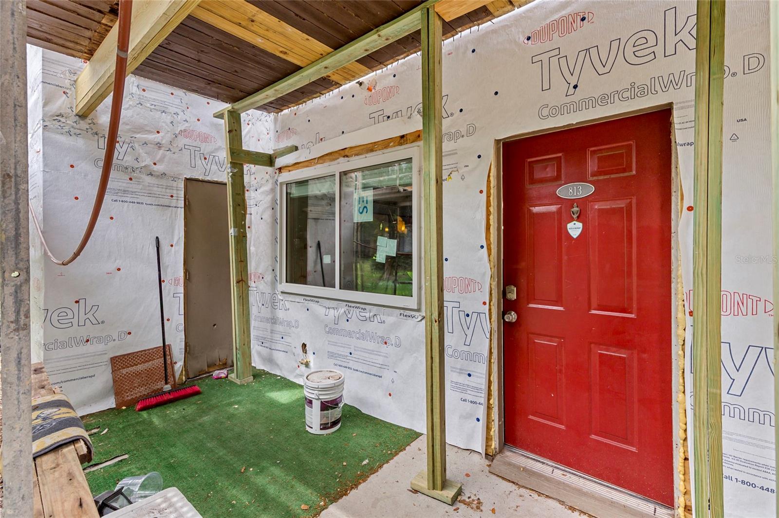 10265 Gandy Blvd N #813 Property Photo 1