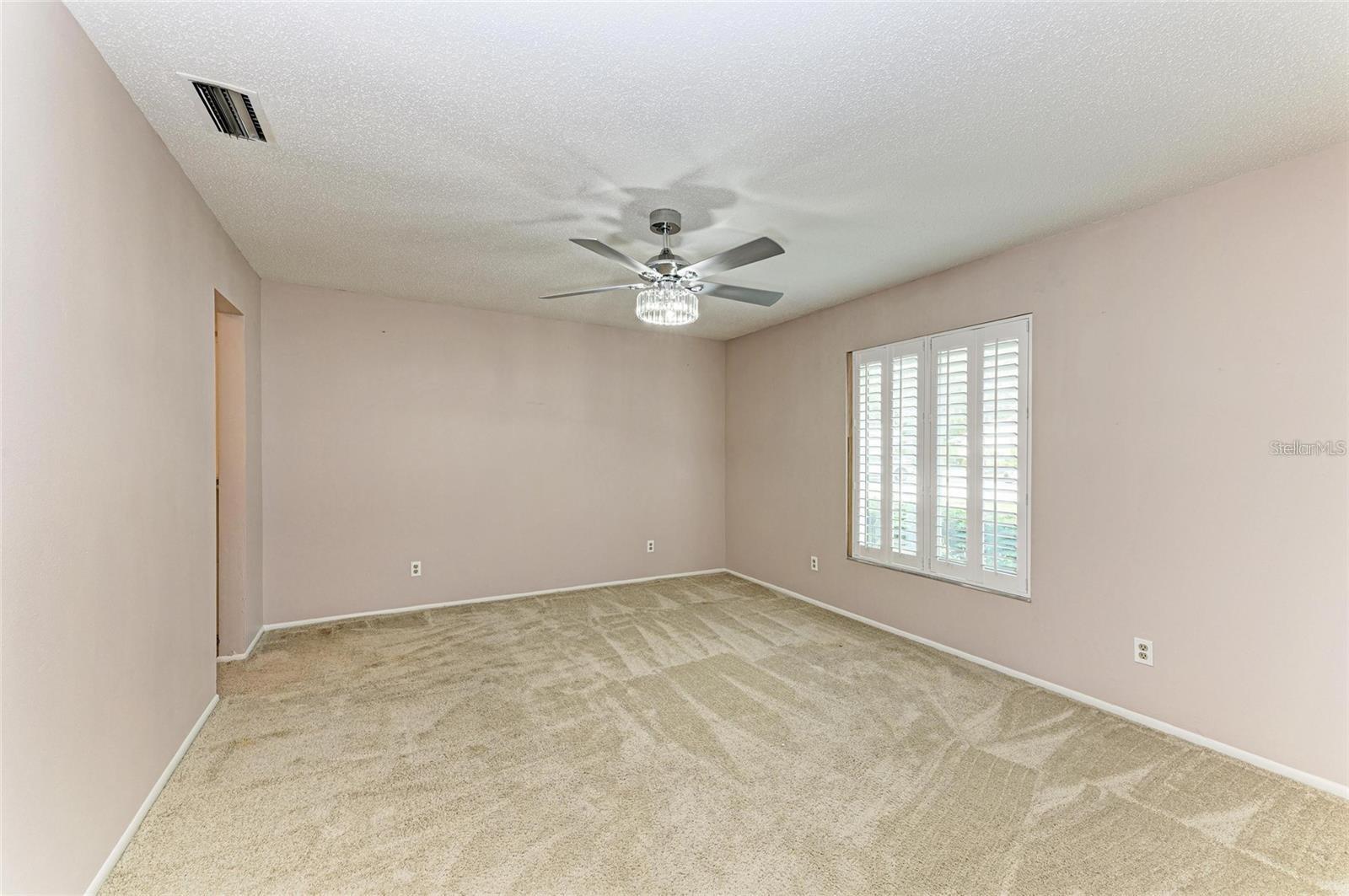 7287 Eleanor Cir #15 Property Photo 15