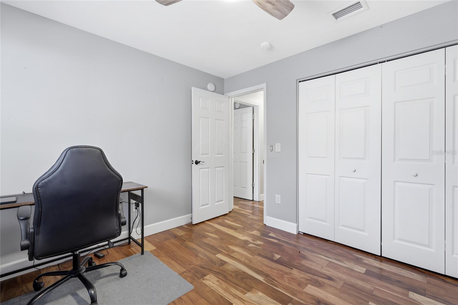 10810 Sailbrooke Dr Property Photo 28