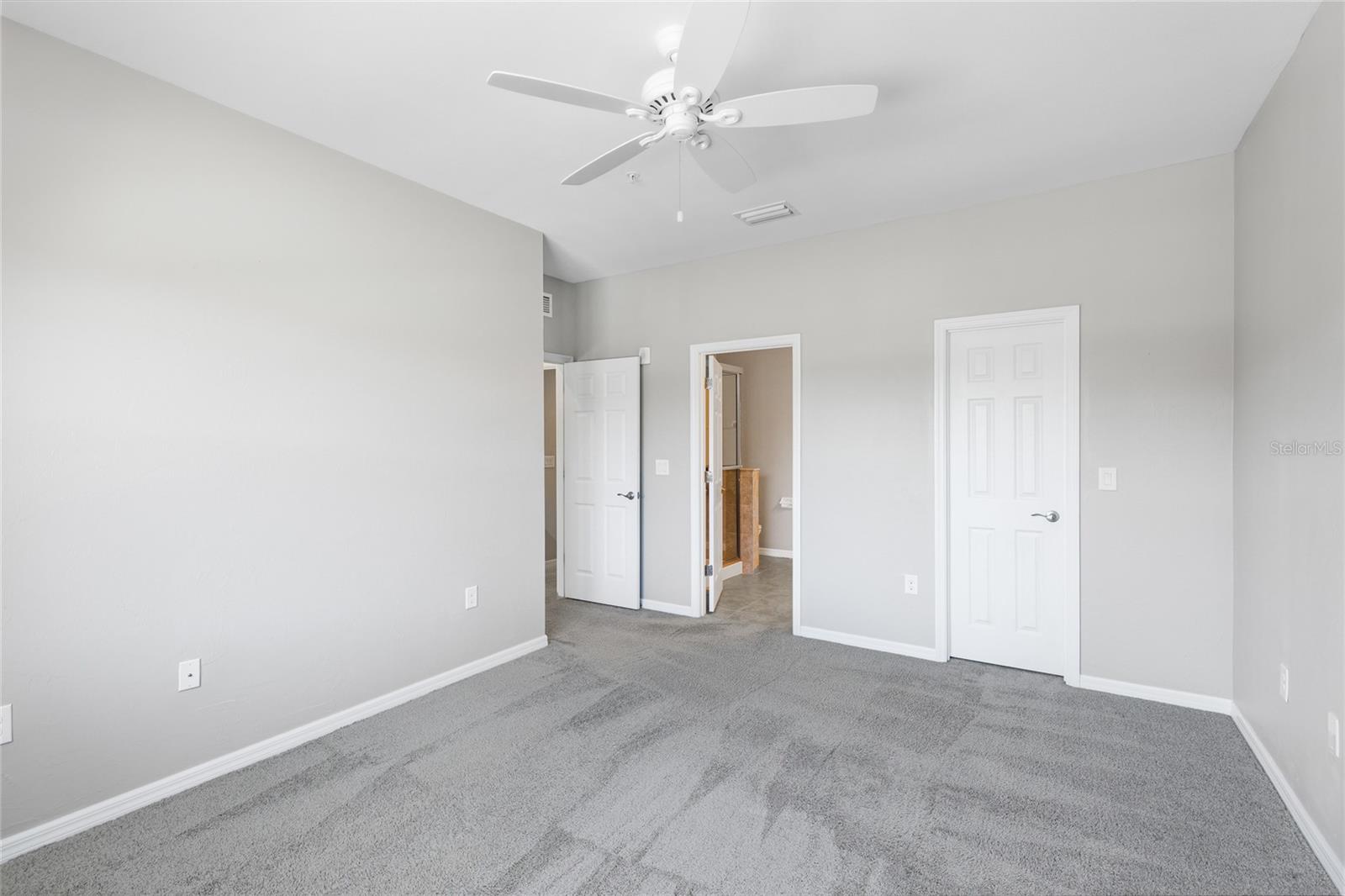 4271 Expedition Way #103 Property Photo 19