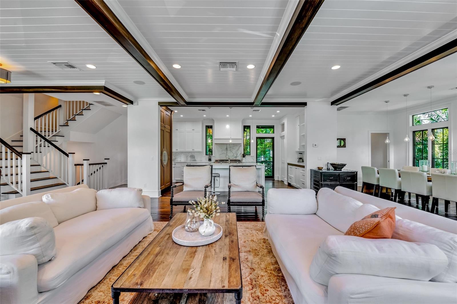 103 Park Ave Property Photo 10