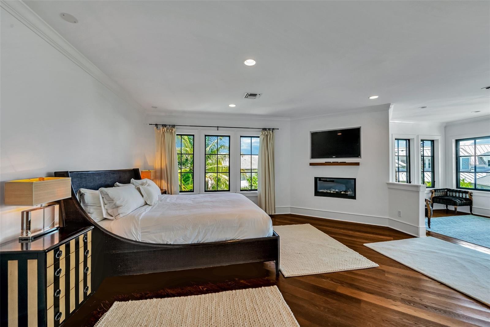 103 Park Ave Property Photo 17