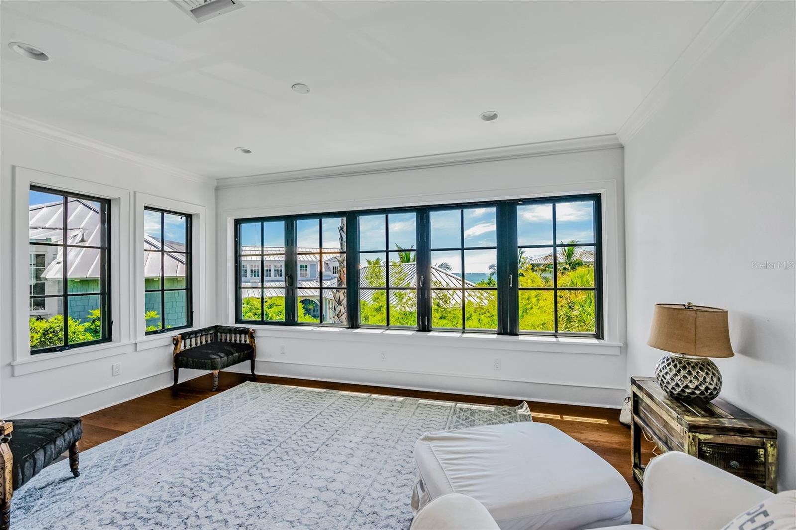 103 Park Ave Property Photo 19