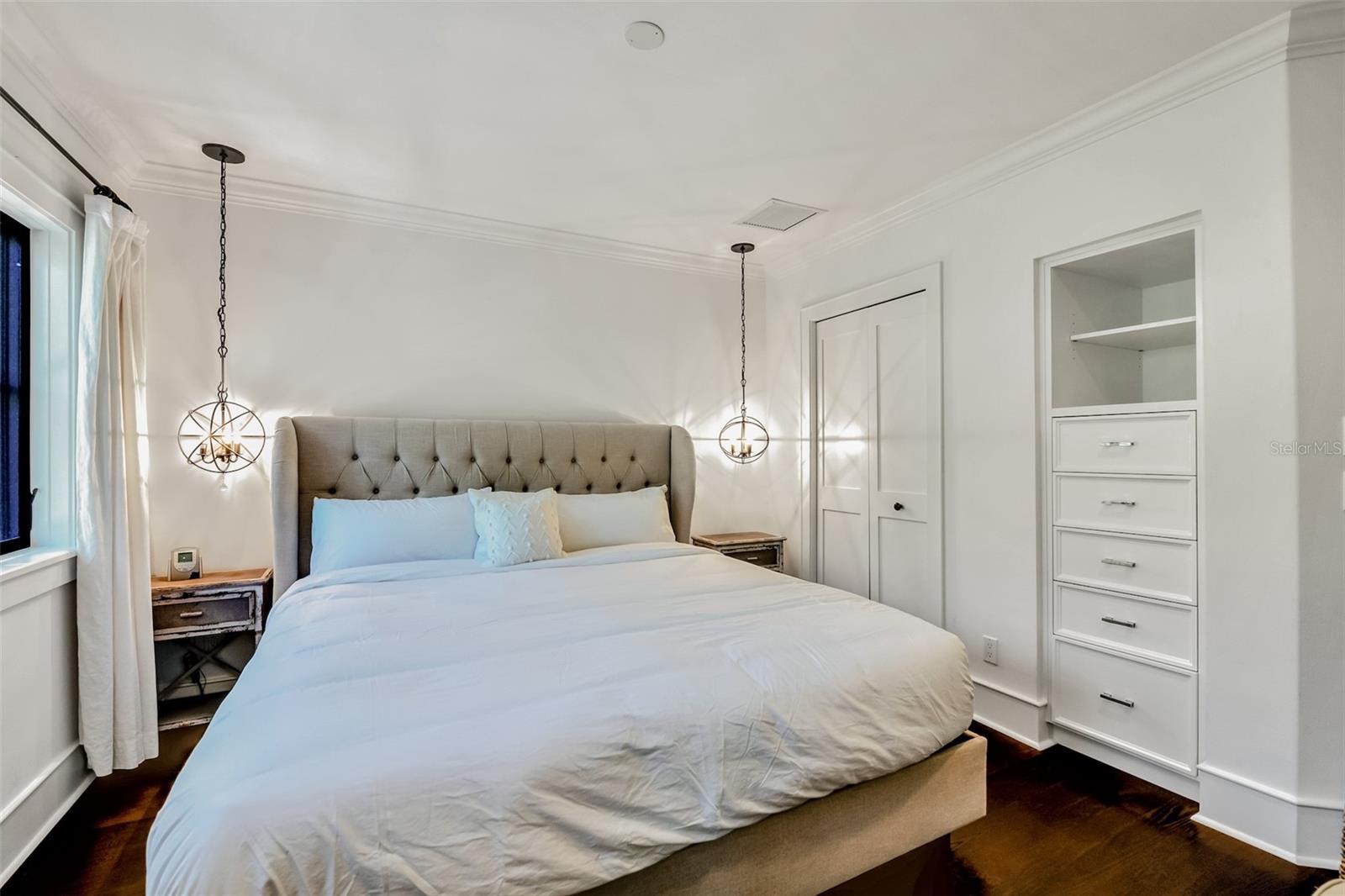 103 Park Ave Property Photo 24