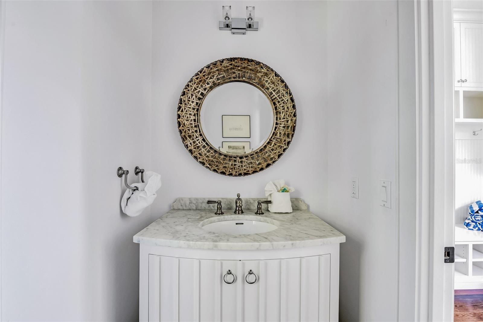 103 Park Ave Property Photo 33