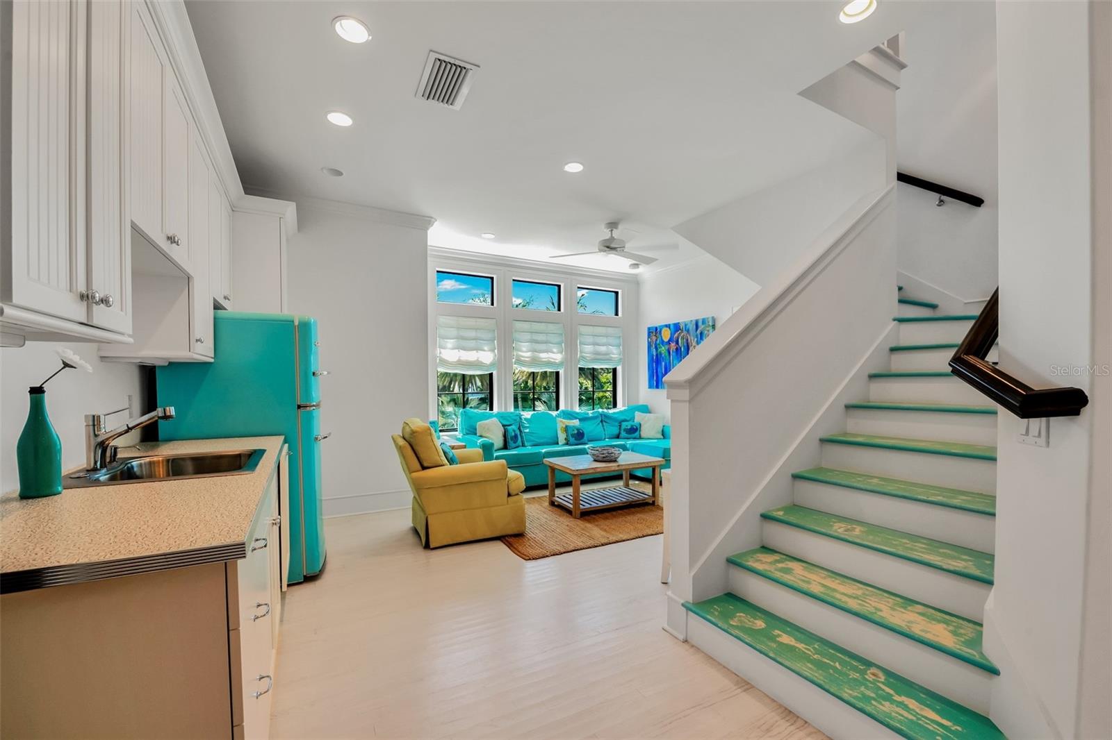 103 Park Ave Property Photo 36
