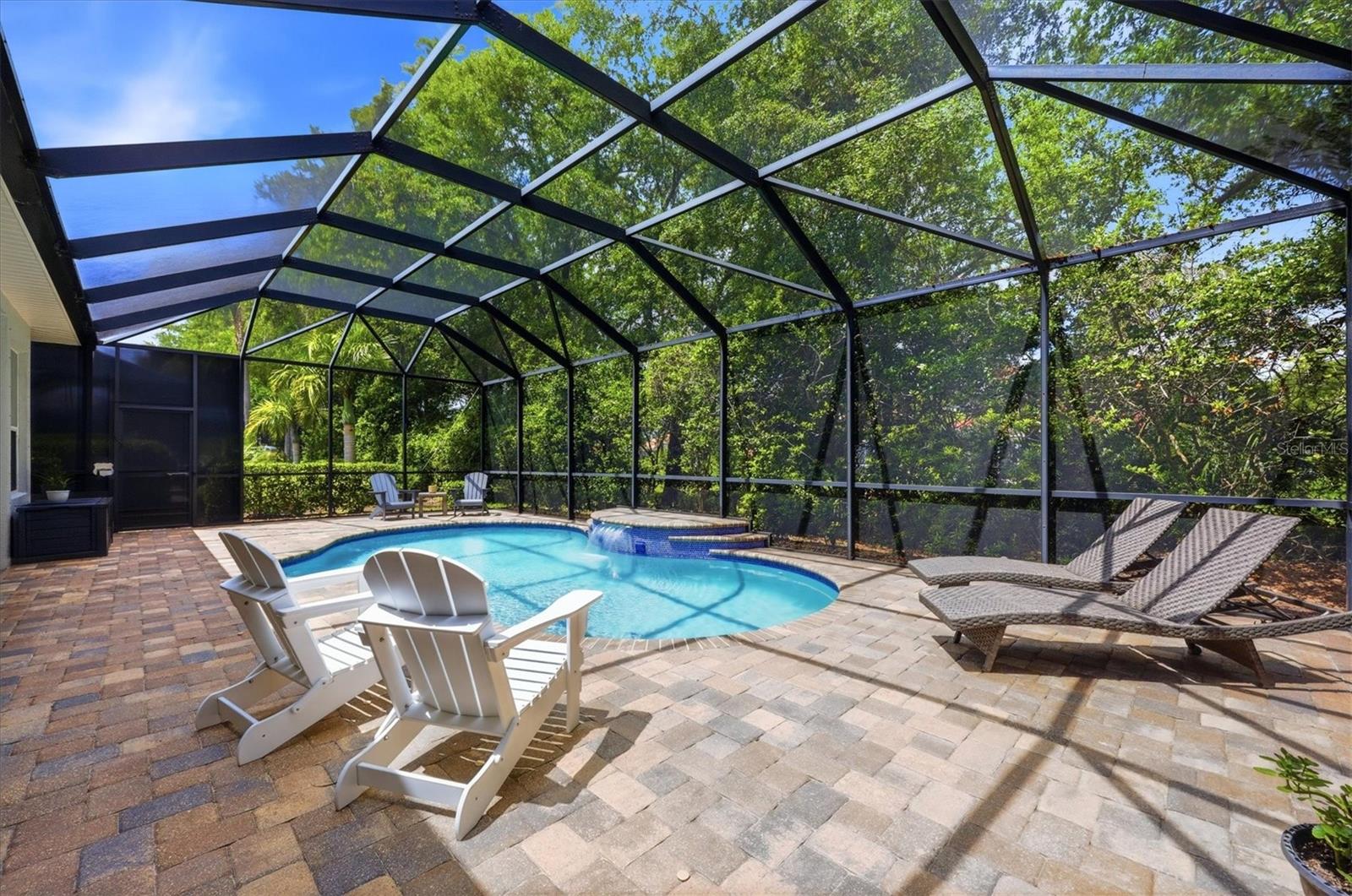 12323 Thornhill Ct Property Photo 40