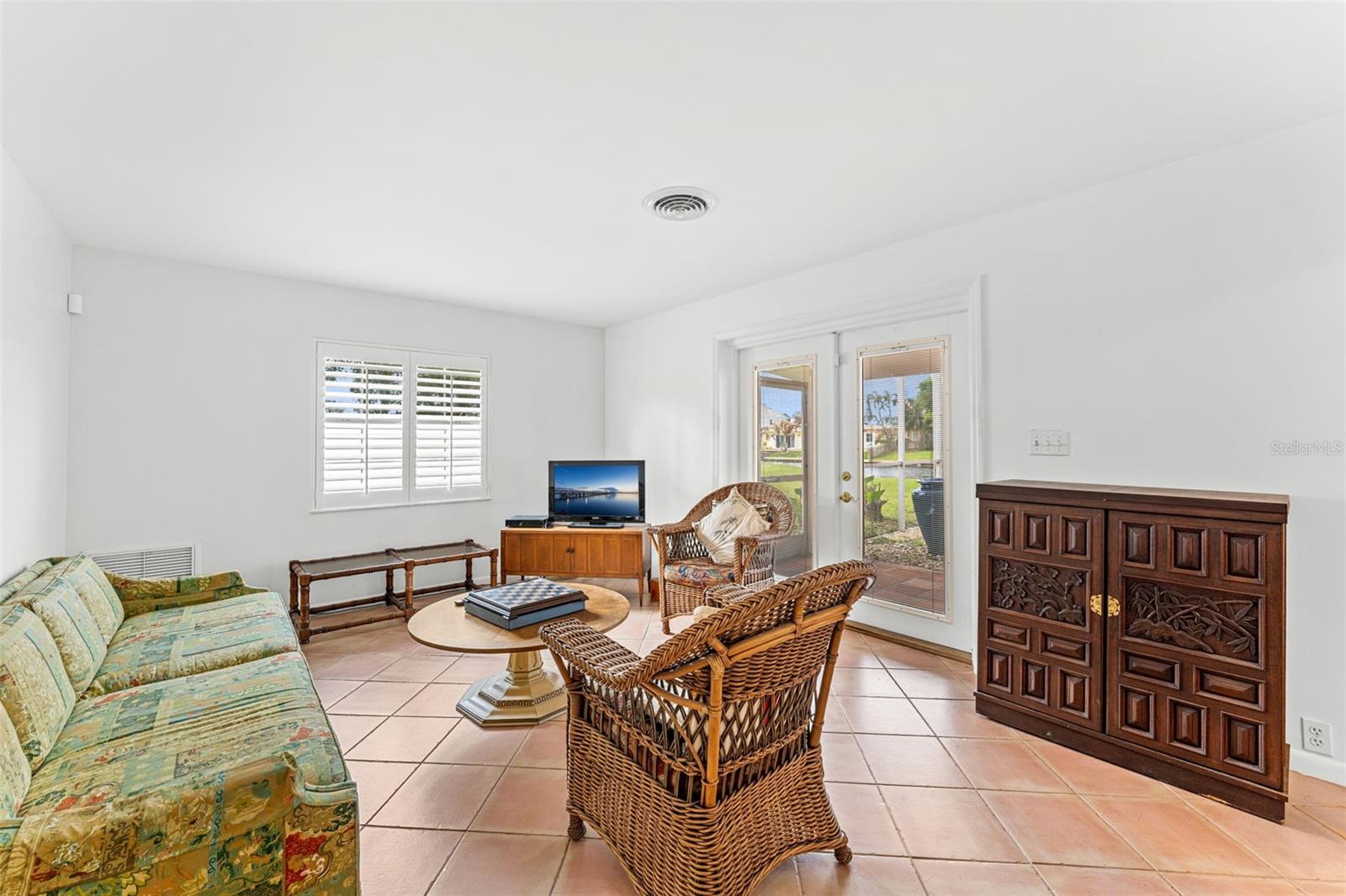 1790 Bay Shore Drive Property Photo 17