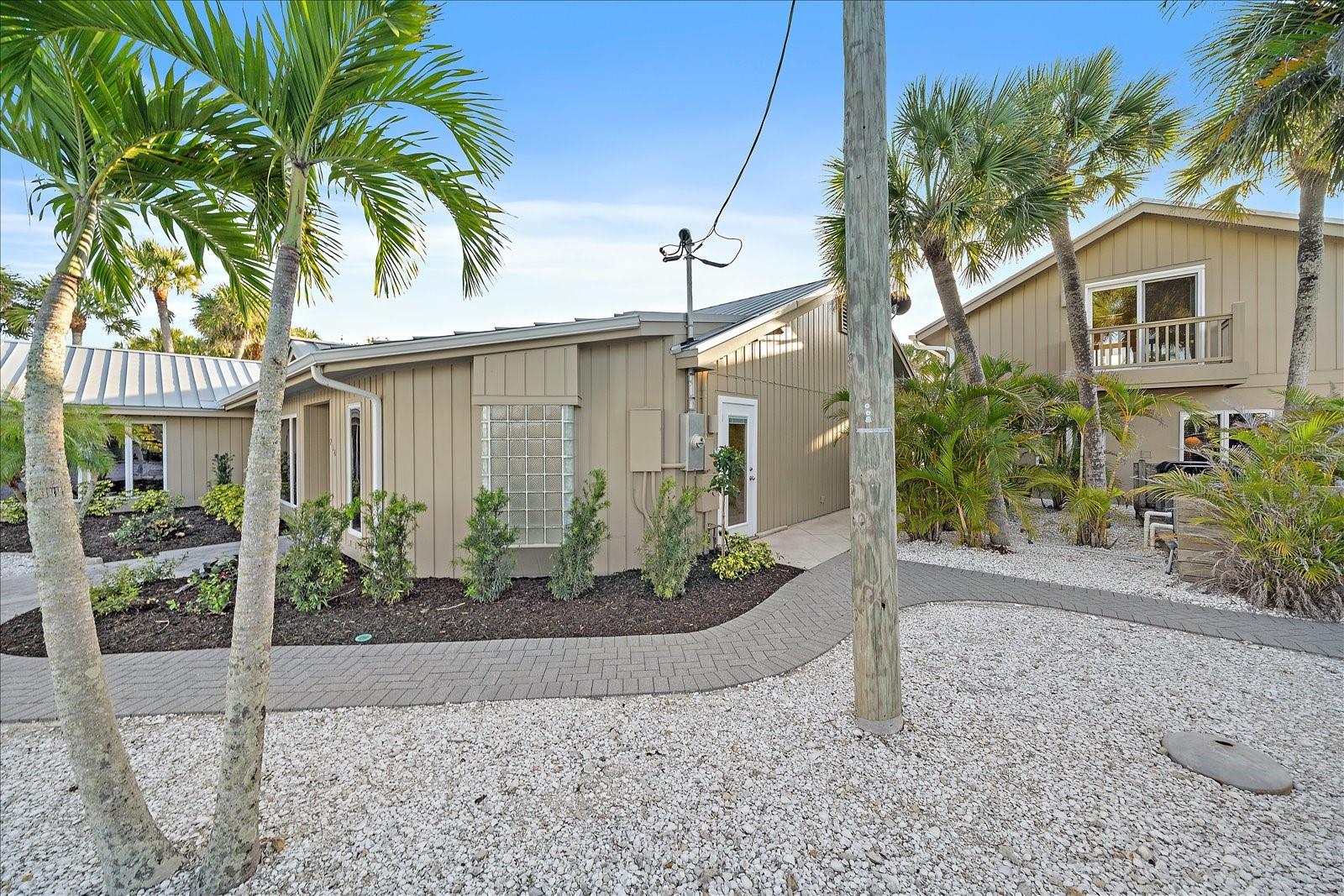 756 N Manasota Key Rd Property Photo 18