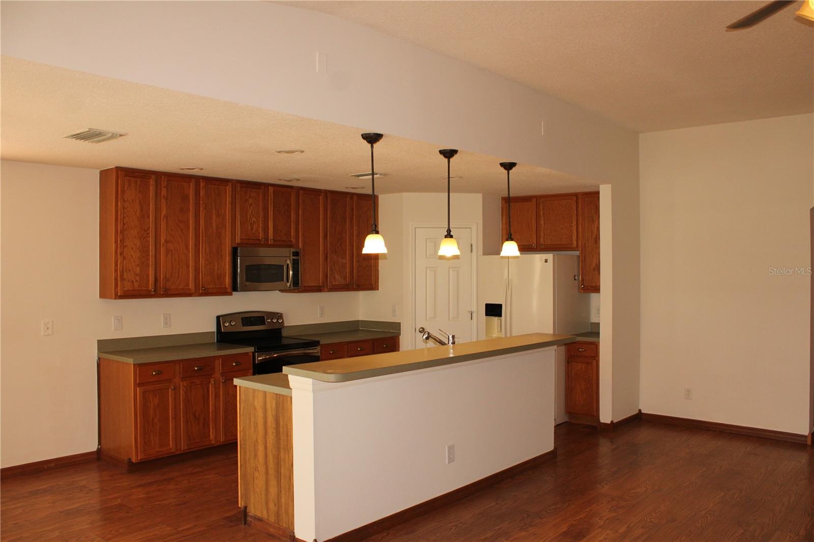 11479 Walden Loop Property Photo 3