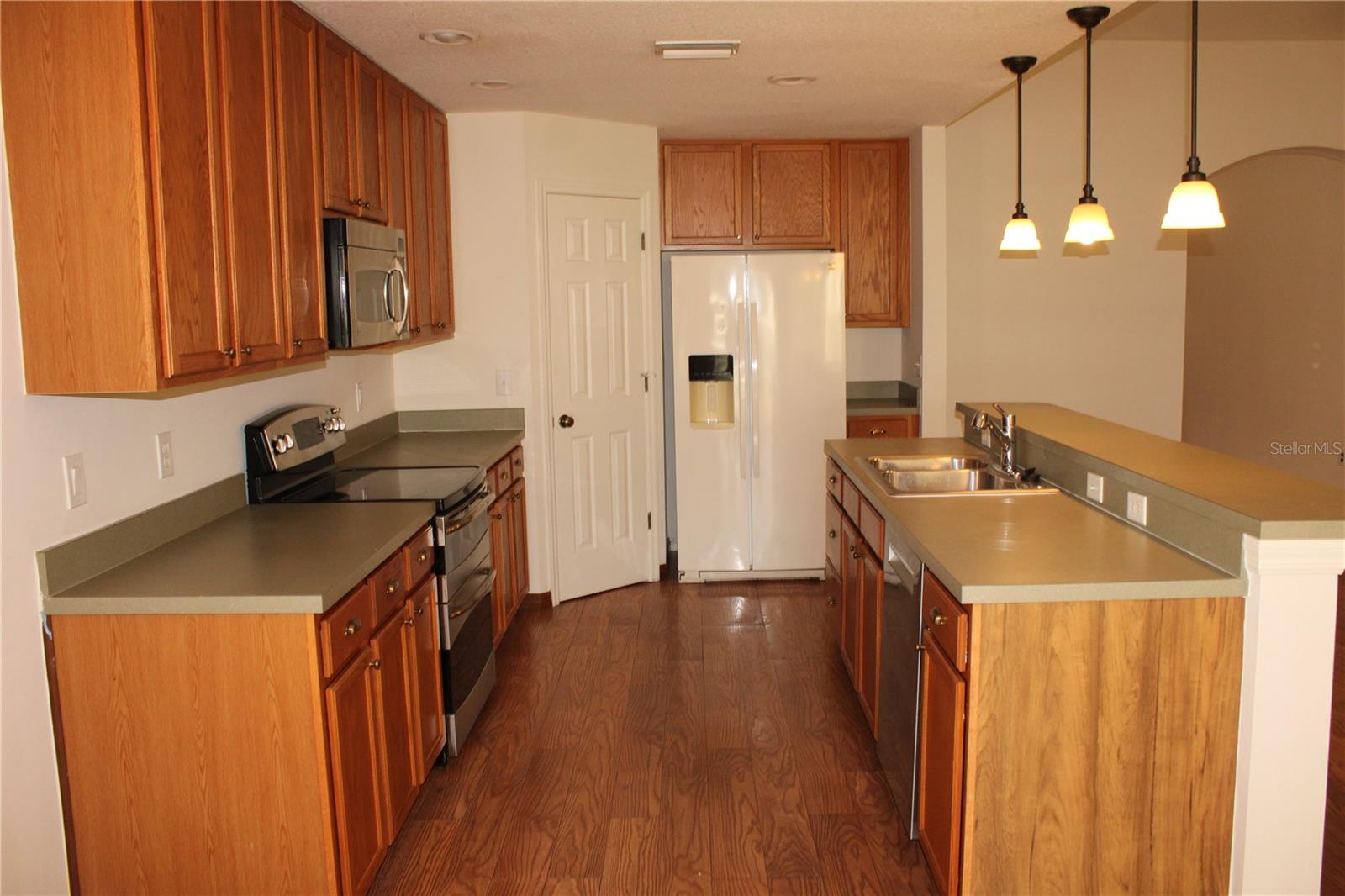 11479 Walden Loop Property Photo 5